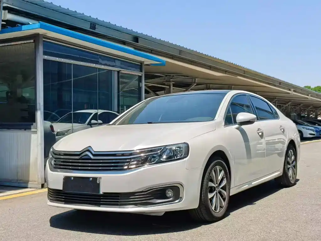 Citroen C6