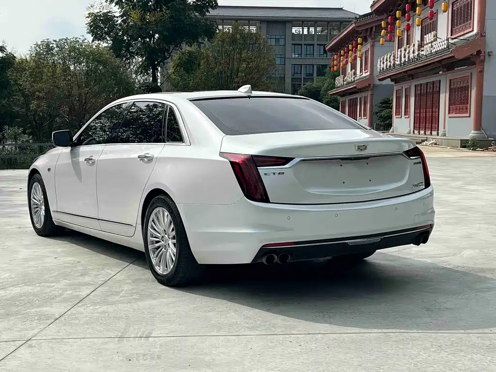 Cadillac CT6 — миниатюра 4