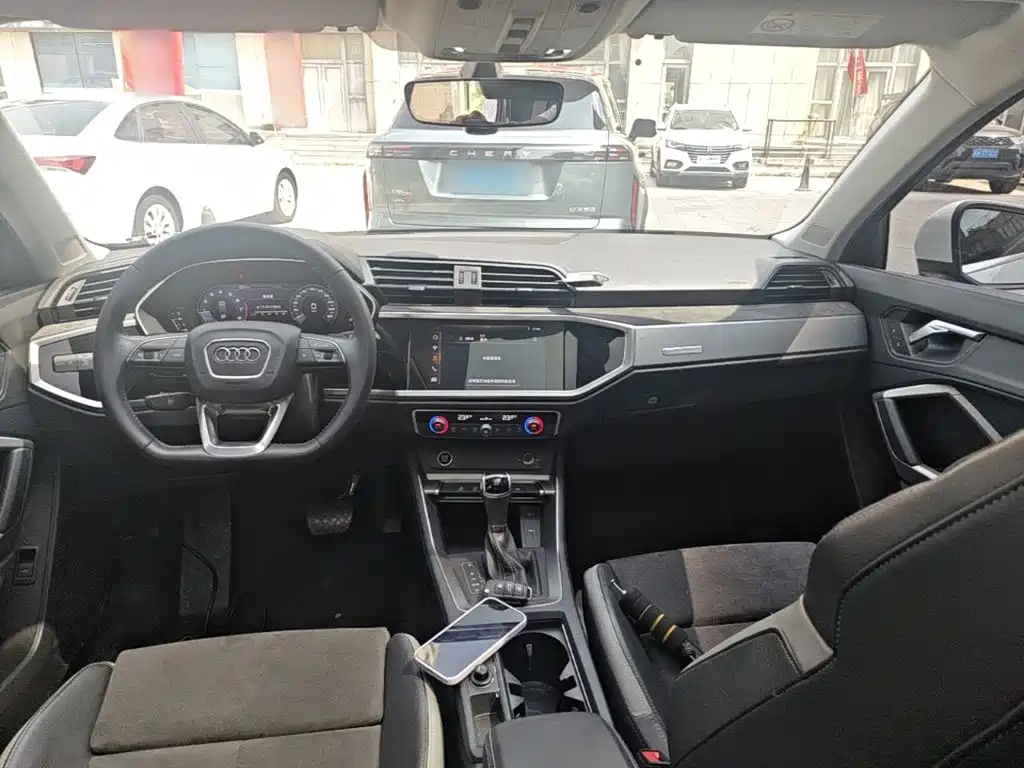 Audi Q3 — миниатюра 10