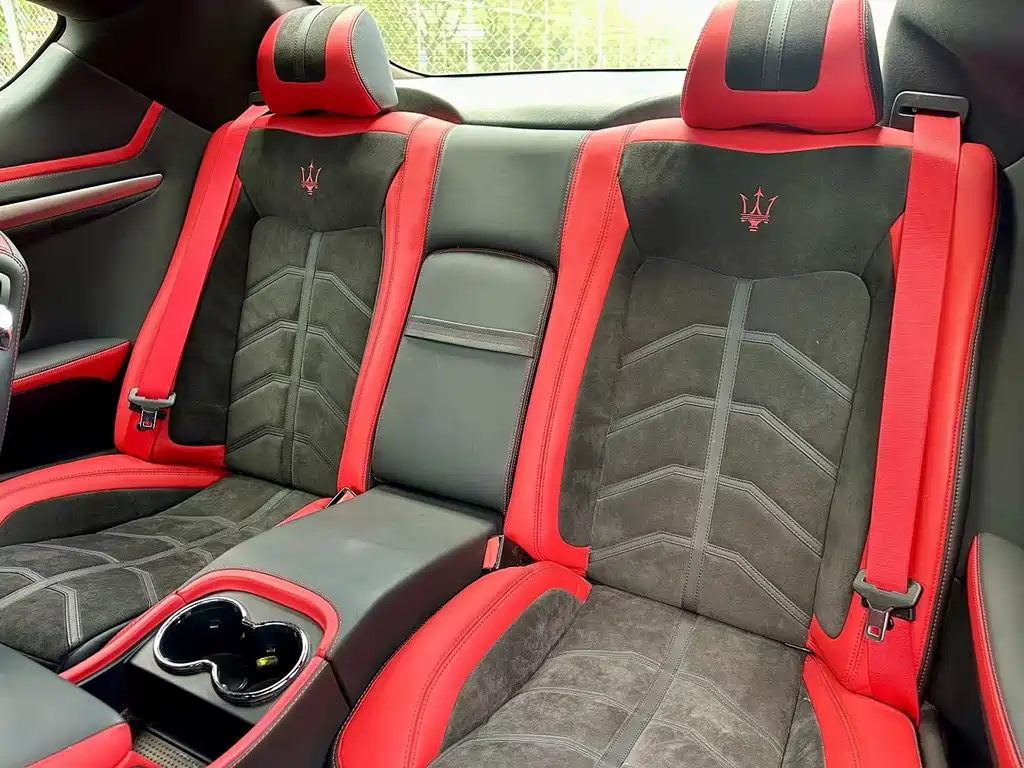 Maserati GranTurismo — миниатюра 29