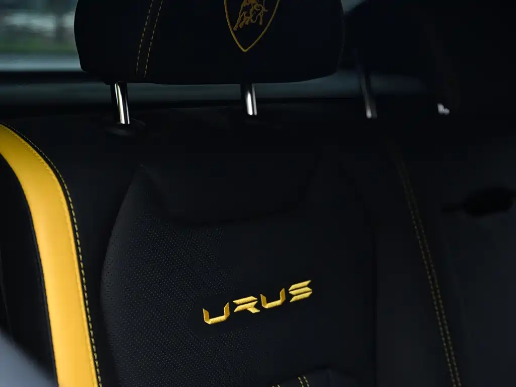 Lamborghini Urus — миниатюра 18
