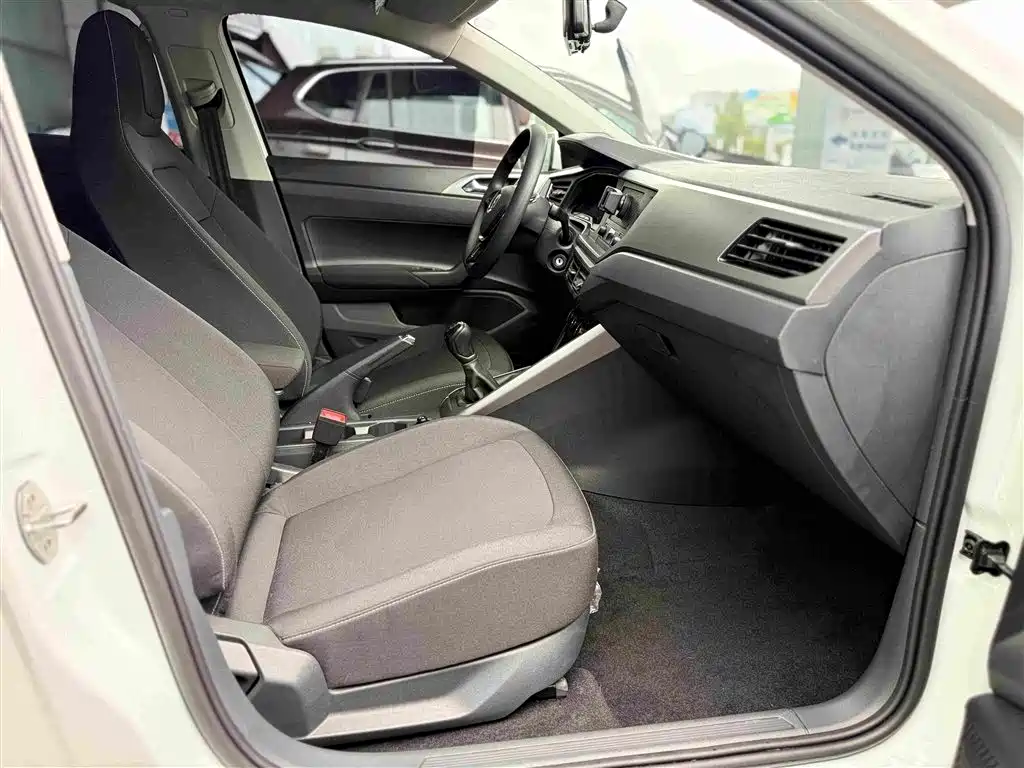 Volkswagen Polo — миниатюра 19