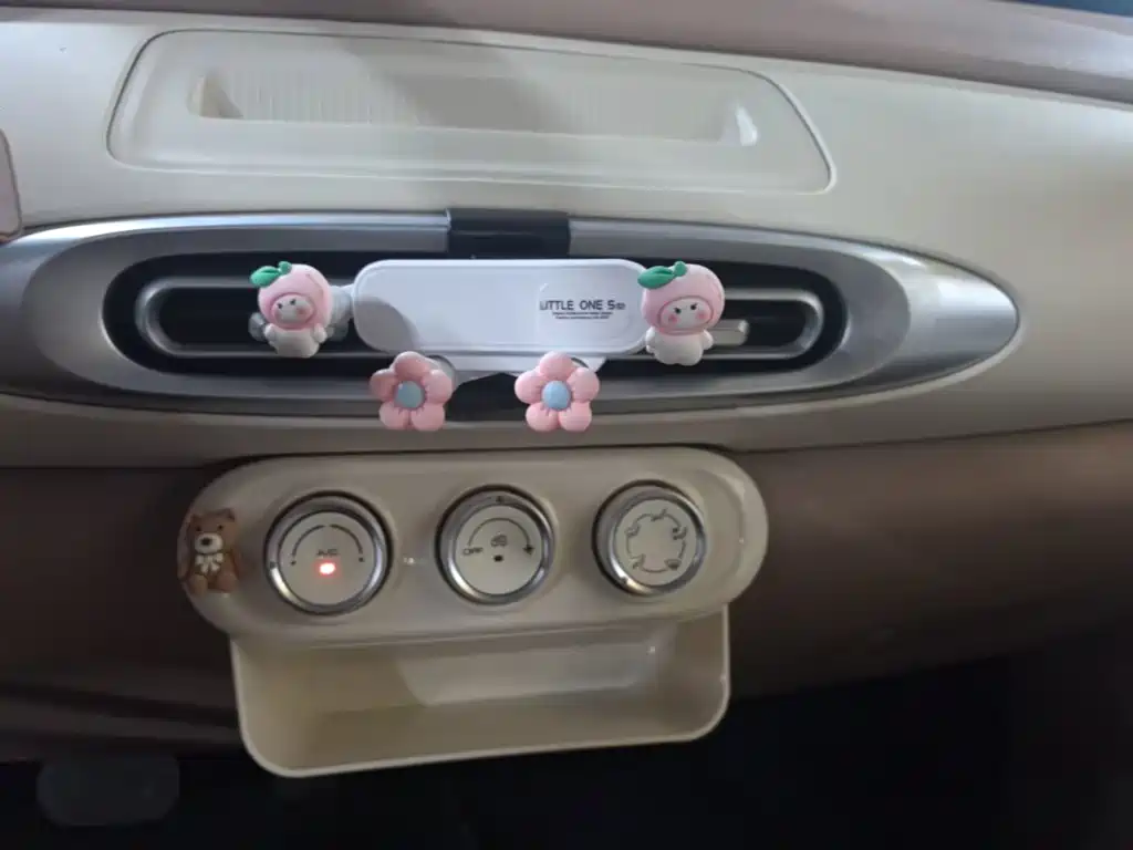 Wuling MINIEV — миниатюра 13