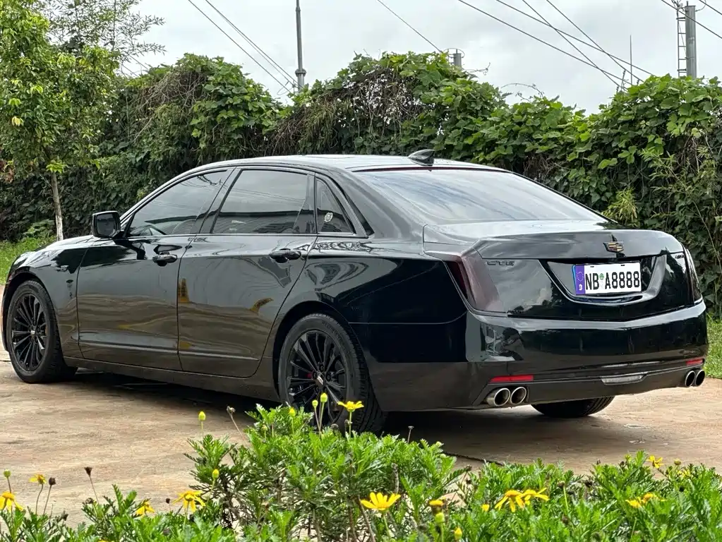 Cadillac CT6 — миниатюра 7