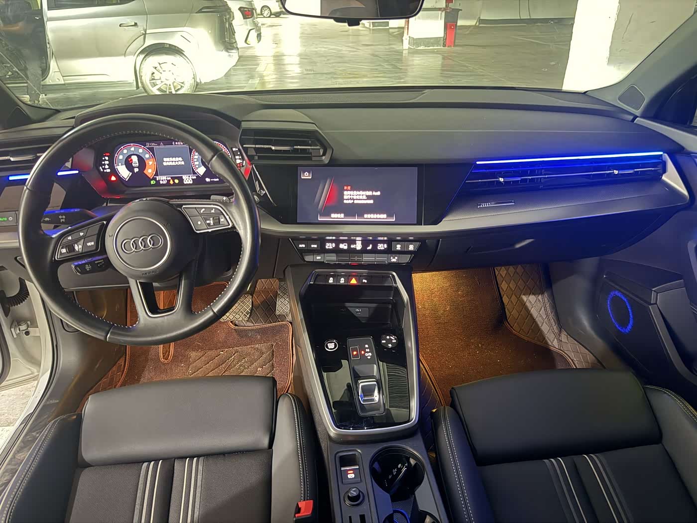 Audi A3 1.4 л 2022 г. Белый, пробег 31500 км