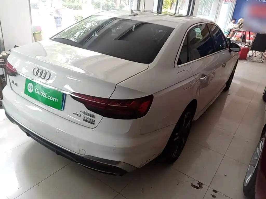 Audi A4L — миниатюра 7