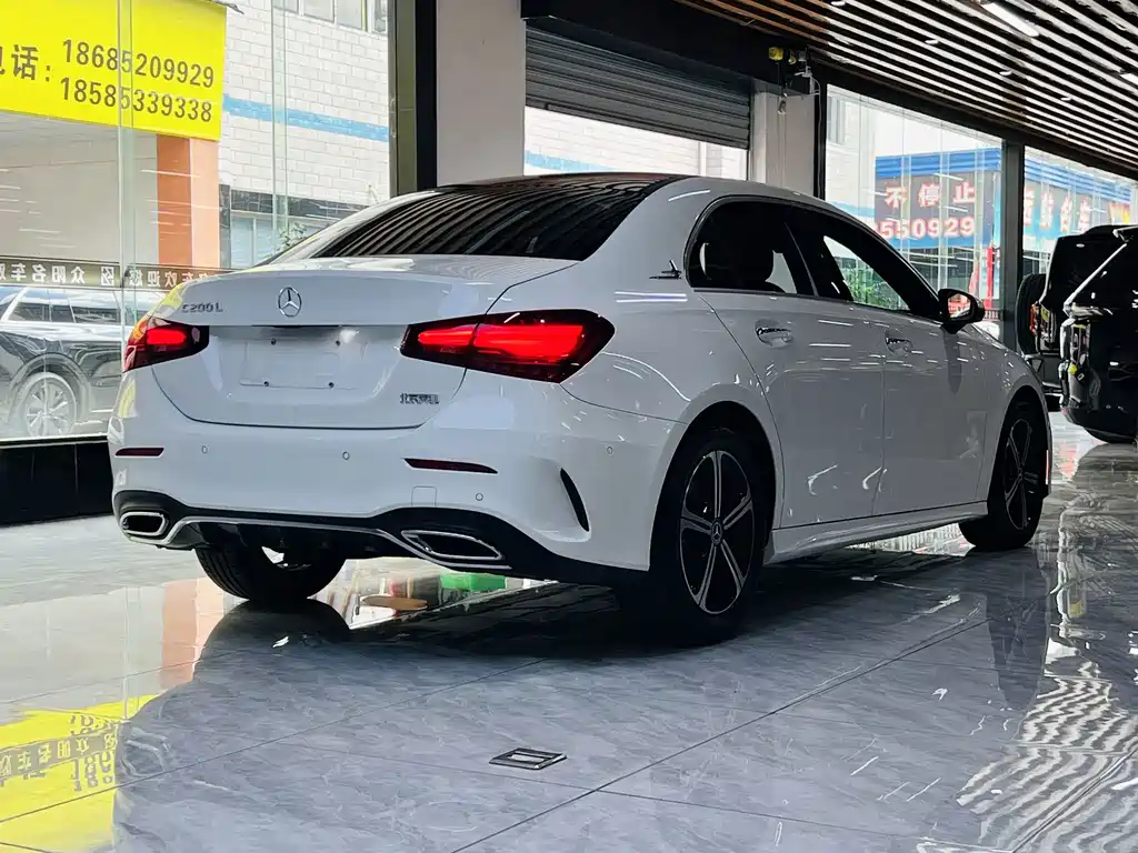 Mercedes-Benz A-Class — миниатюра 16