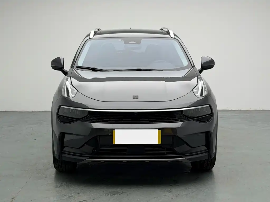 Lynk & Co 01 — миниатюра 2