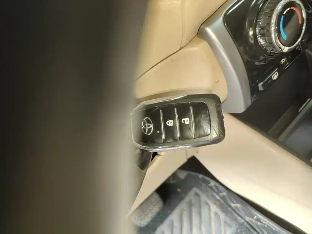 Toyota Vios — миниатюра 9