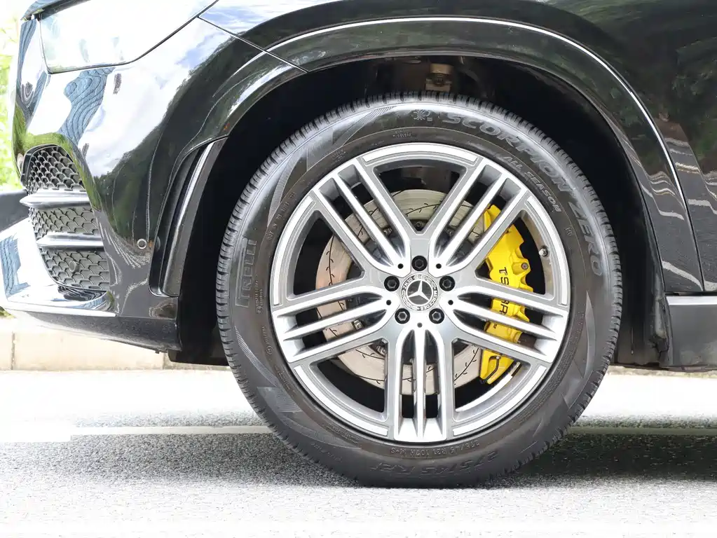 Mercedes-Benz GLE (Import) — миниатюра 8