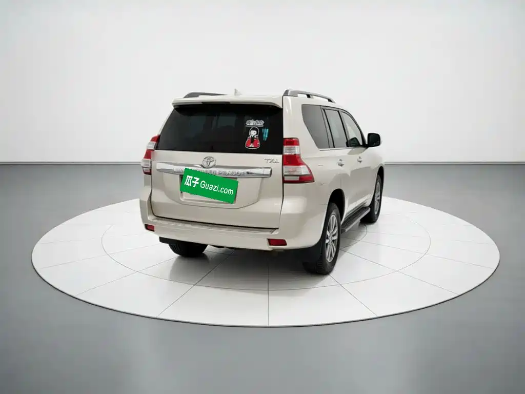 Toyota Prado — миниатюра 6