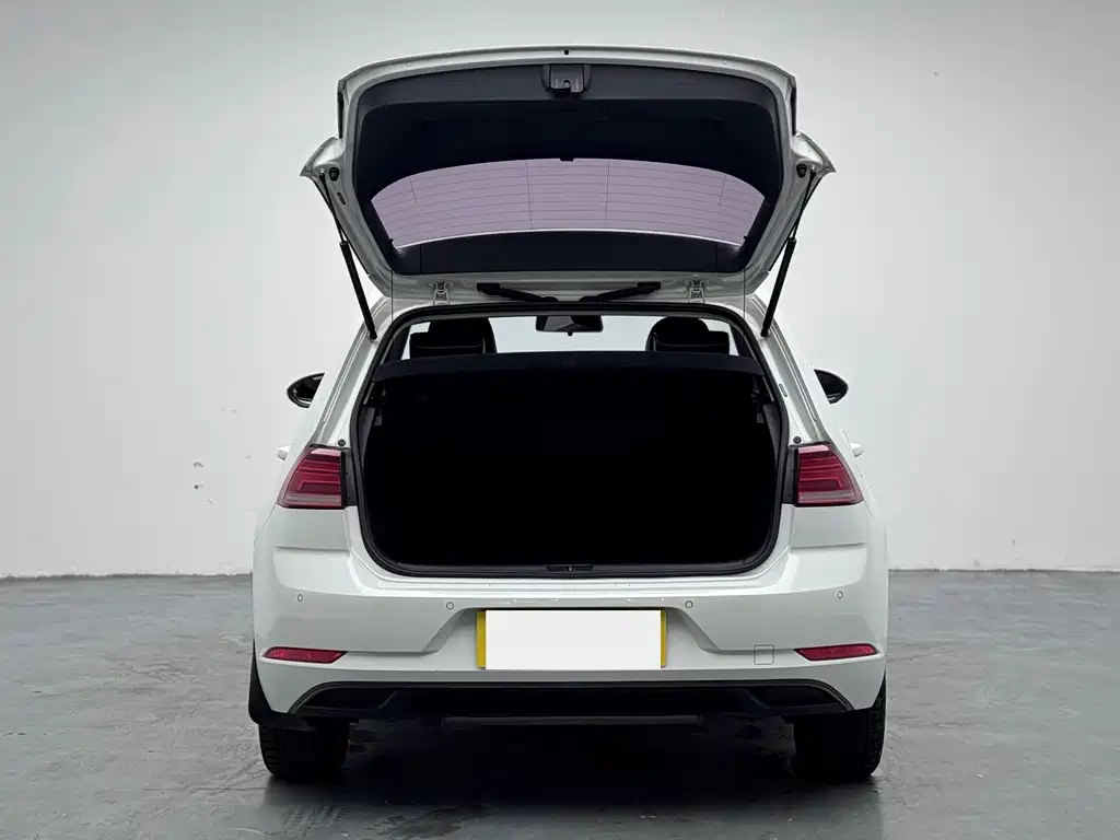 Volkswagen Golf — миниатюра 17