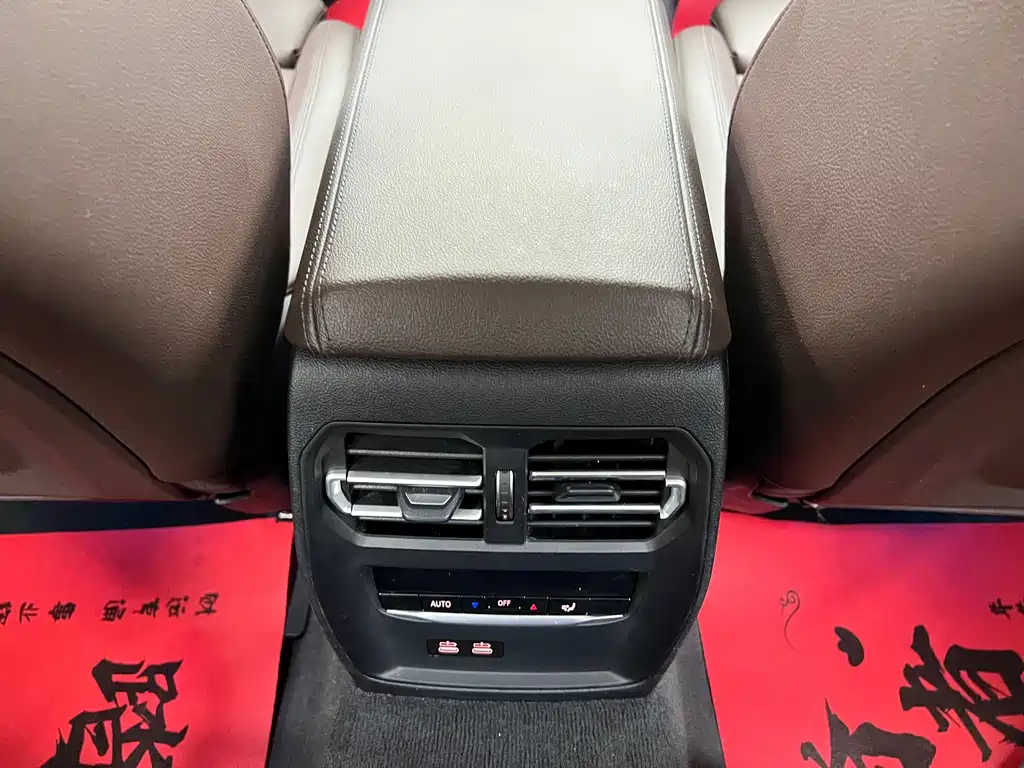 BMW i3 — миниатюра 18
