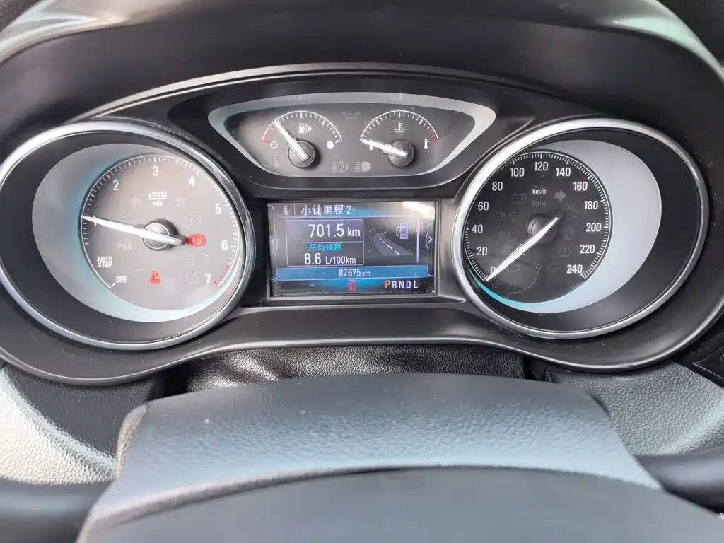 Buick Envision Plus — миниатюра 3