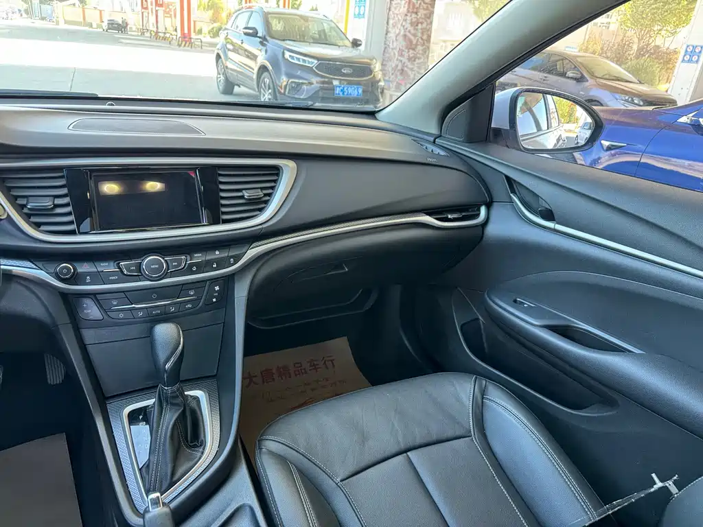 Buick Excelle — миниатюра 9