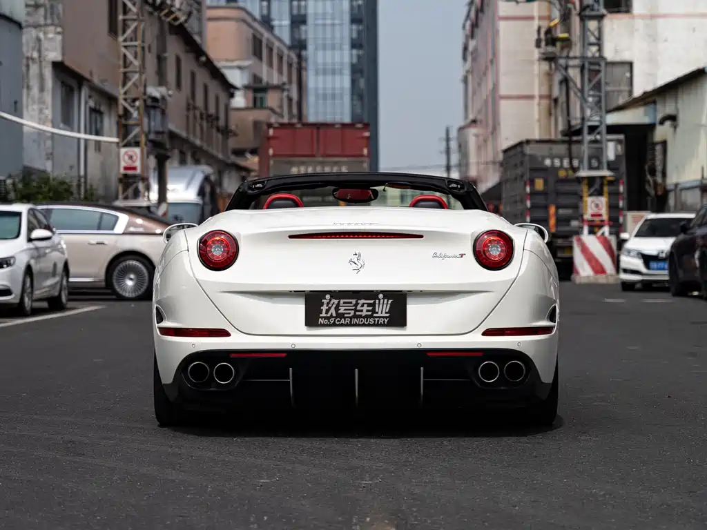 Ferrari California T 2015 3.9T