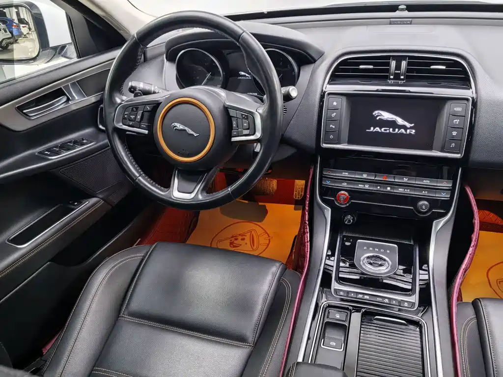 Jaguar XEL — миниатюра 19