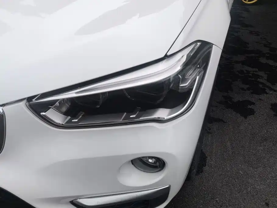 BMW X1 — миниатюра 5