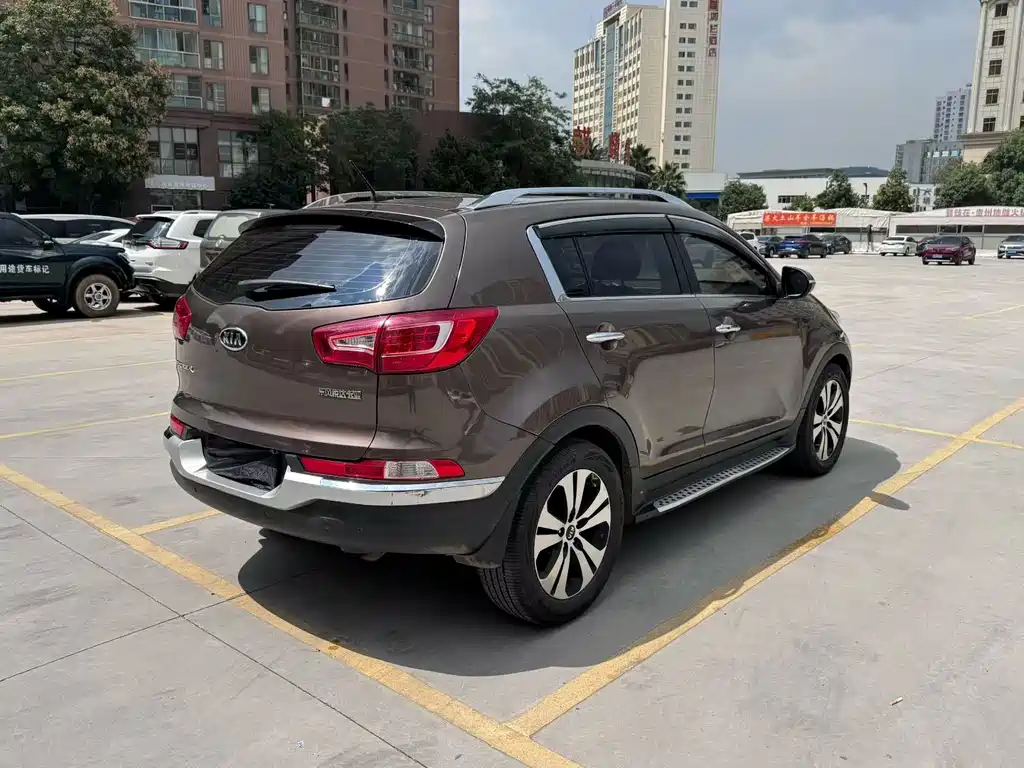 Kia Sportage — миниатюра 9