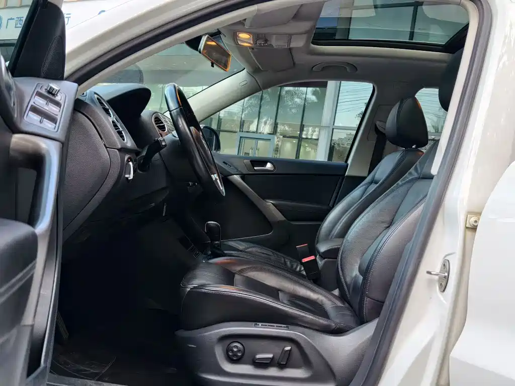Volkswagen Tiguan — миниатюра 6