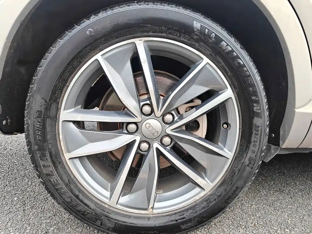 Audi Q3 — миниатюра 11