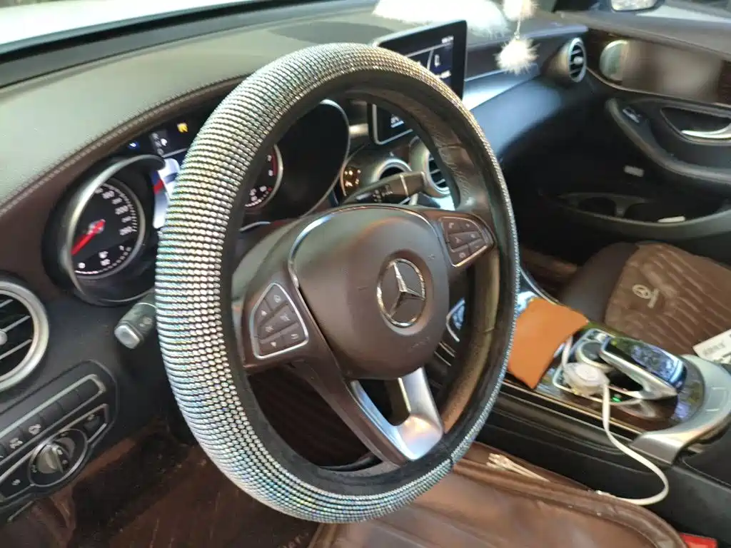 Mercedes-Benz GLC — миниатюра 3