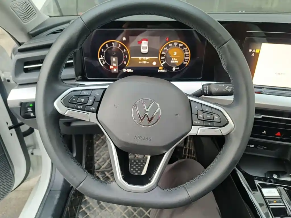 Volkswagen Lamando — миниатюра 11