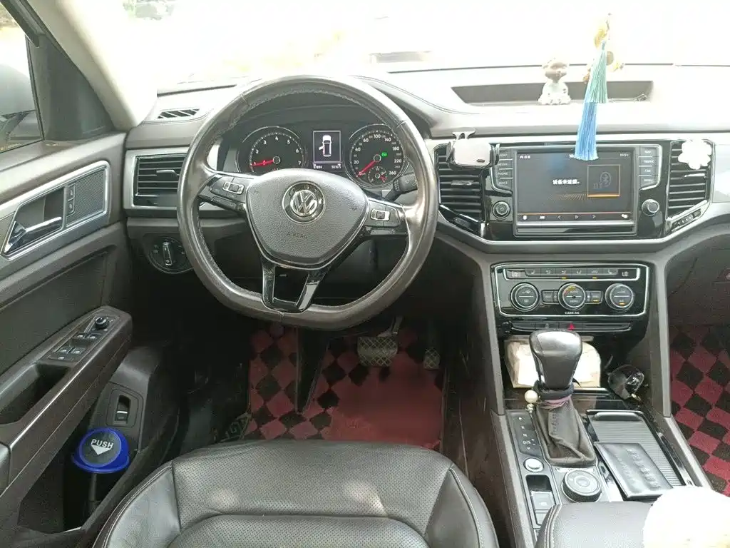 Volkswagen Teramont — миниатюра 3