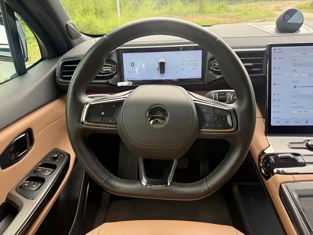 NIO ES6 — миниатюра 8