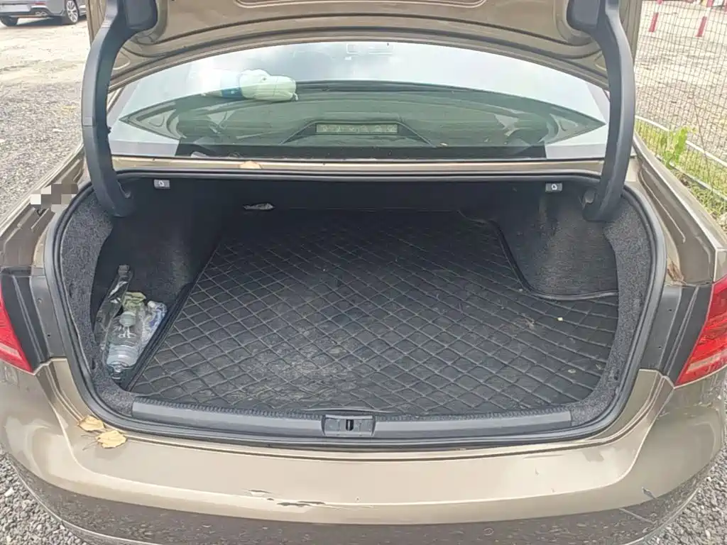 Volkswagen Passat — миниатюра 24