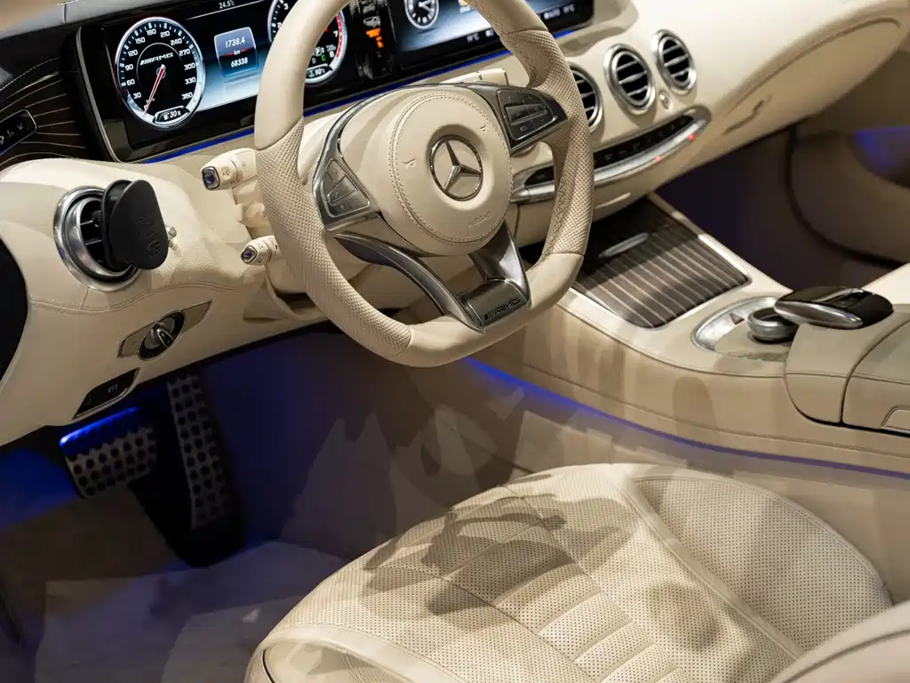 Mercedes-Benz S-Class — миниатюра 12