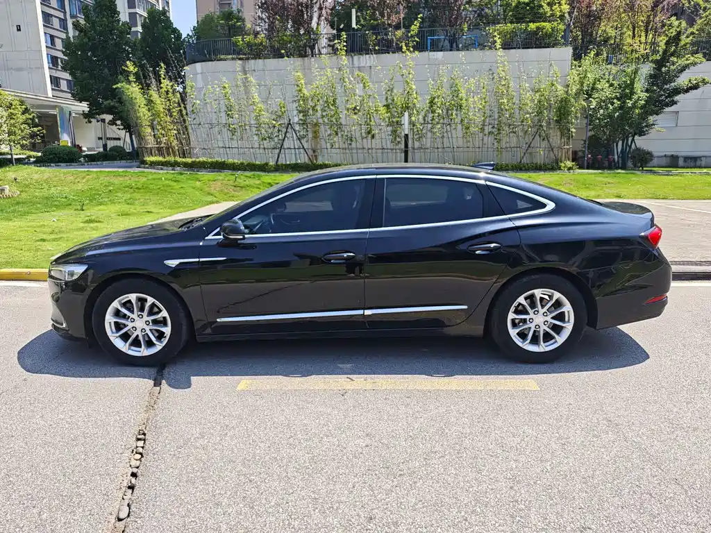 Buick LaCrosse — миниатюра 4