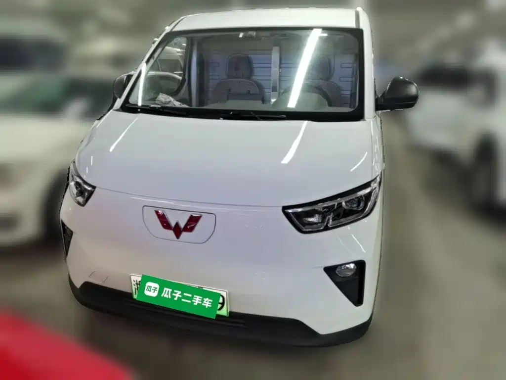Wuling Yangguang — миниатюра 5