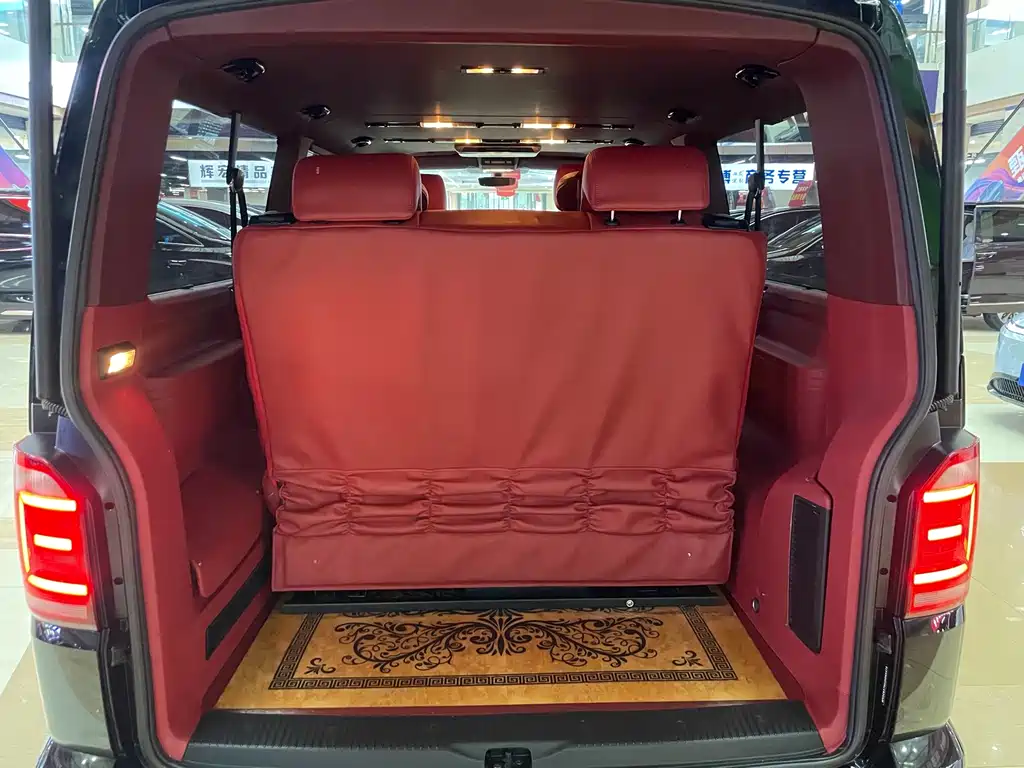 Volkswagen Caravelle — миниатюра 13