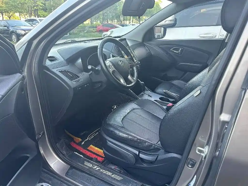 Hyundai ix35 — миниатюра 7
