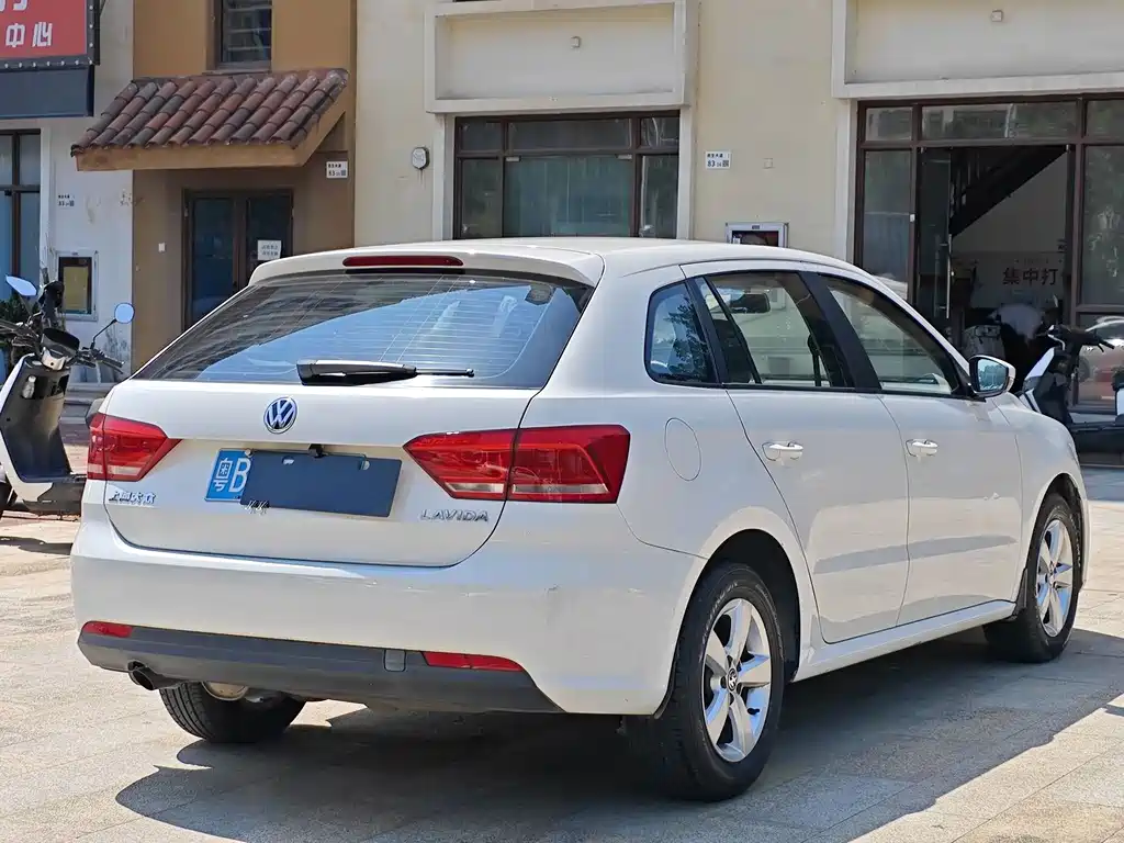 Volkswagen Gran Lavida — миниатюра 5