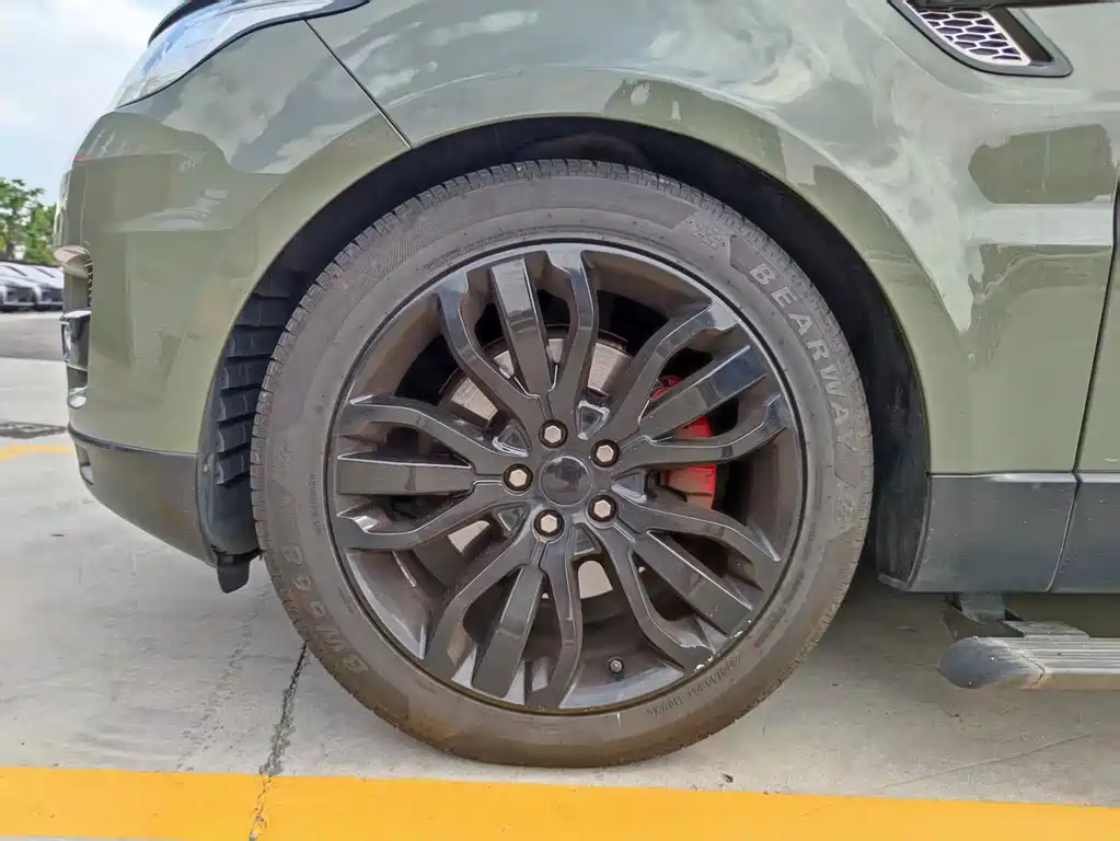Land Rover Sport — миниатюра 13