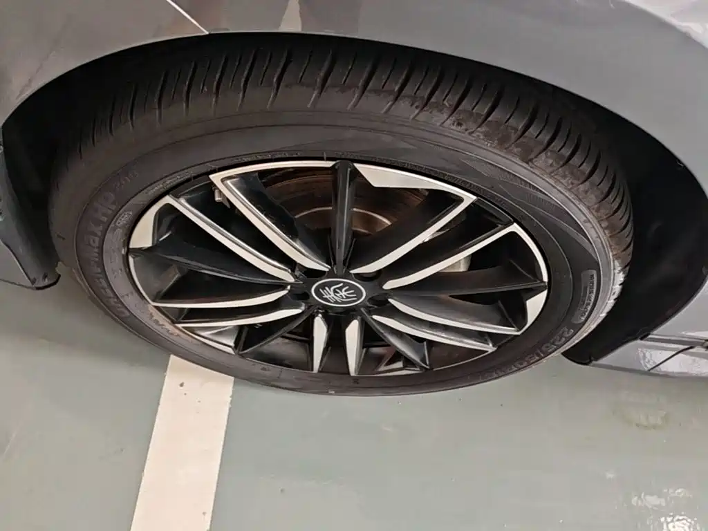 BYD Qin L — миниатюра 23