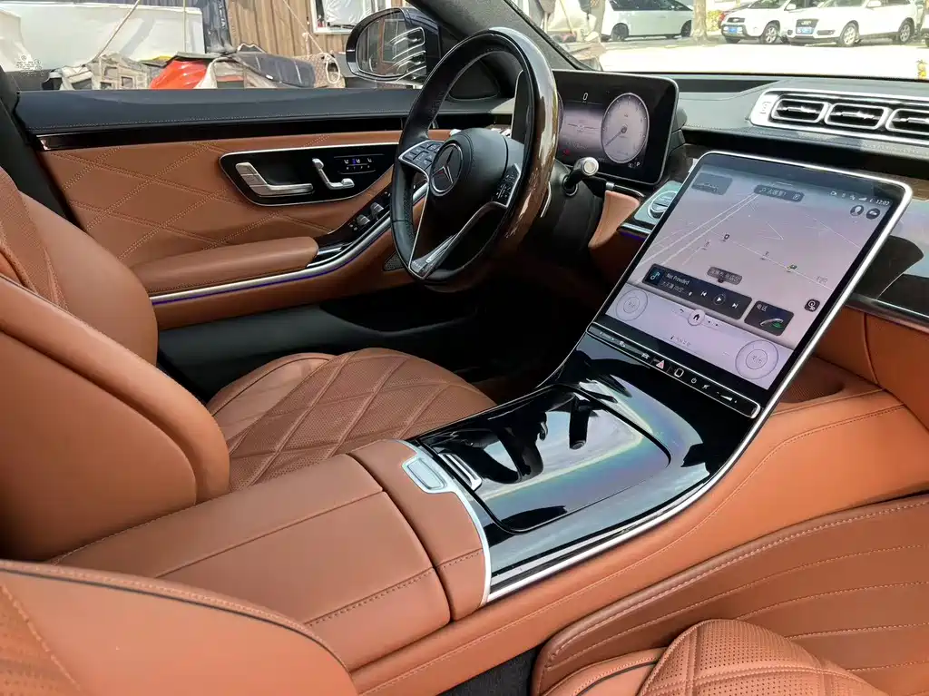 Mercedes-Benz S-Class — миниатюра 2