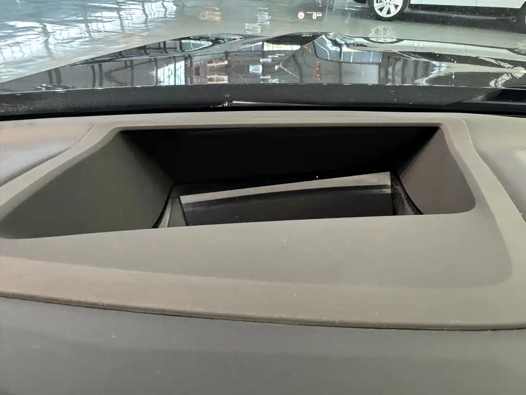 BMW X7 — миниатюра 28