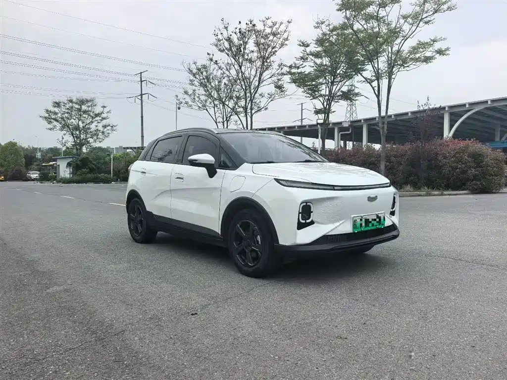 Geely E Firefly E 2023 401KM 5 мест