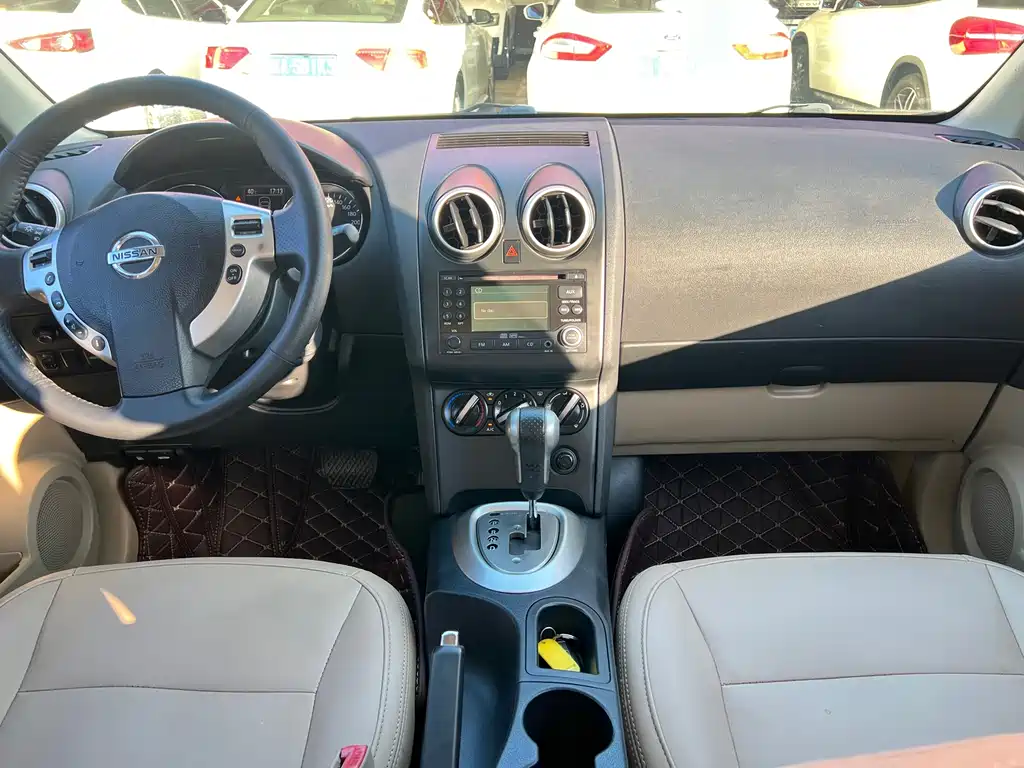 Nissan Qashqai — миниатюра 15