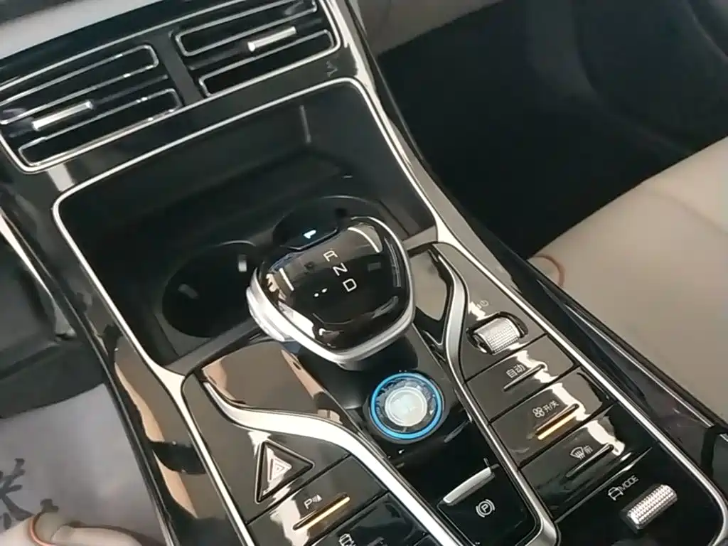 BYD Qin PLUS — миниатюра 14