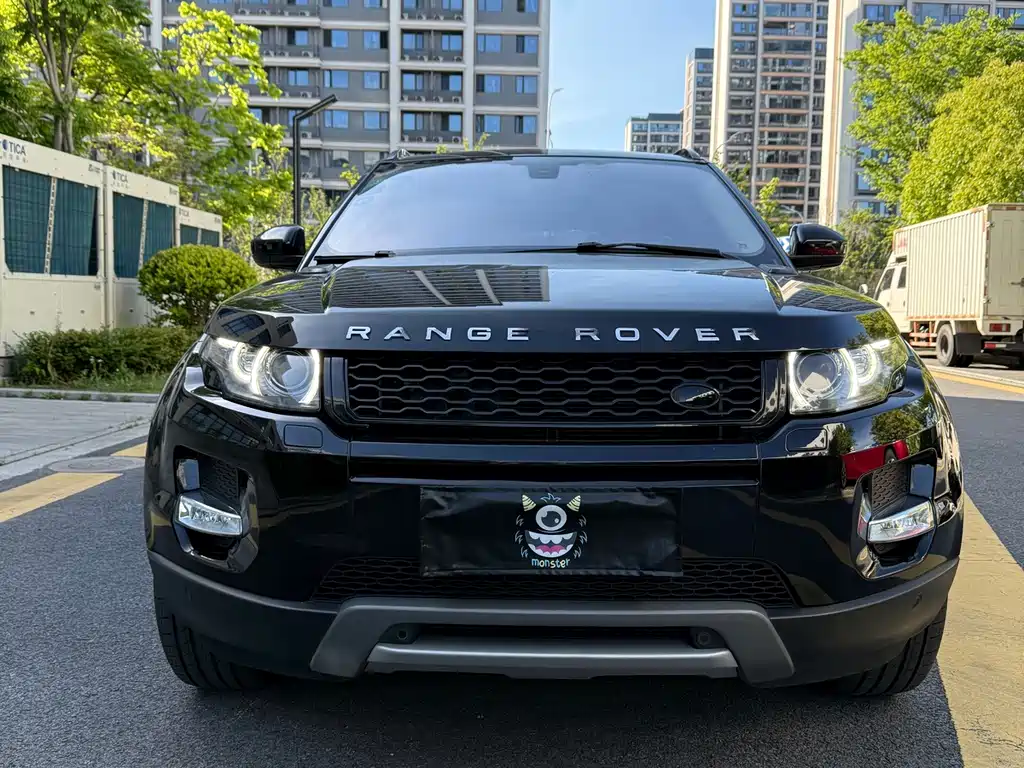 Land Rover Evoque — миниатюра 2