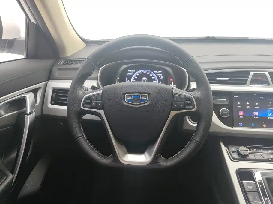 Geely Boyue — миниатюра 15