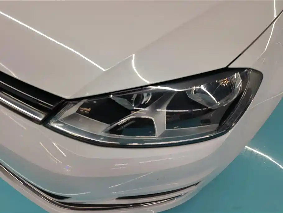 Volkswagen Golf 2017 230TSI AT Comfort