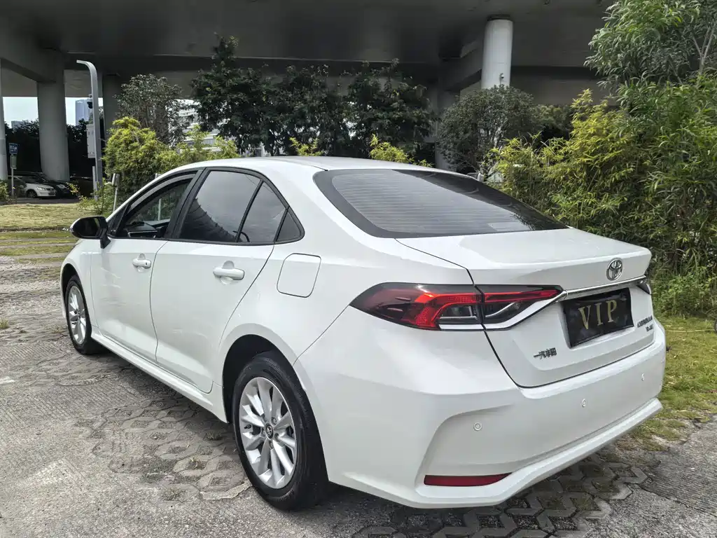 Toyota Corolla — миниатюра 9