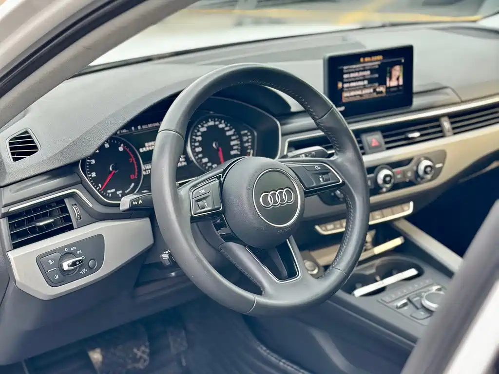 Audi A4L — миниатюра 14