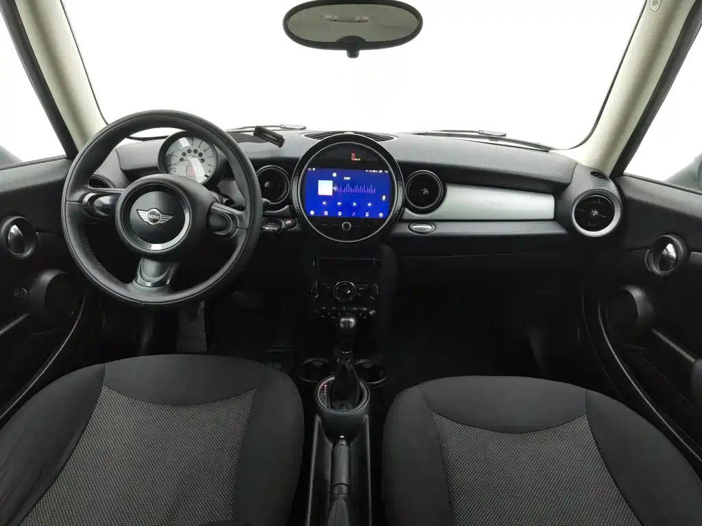 MINI Mini Clubman — миниатюра 5