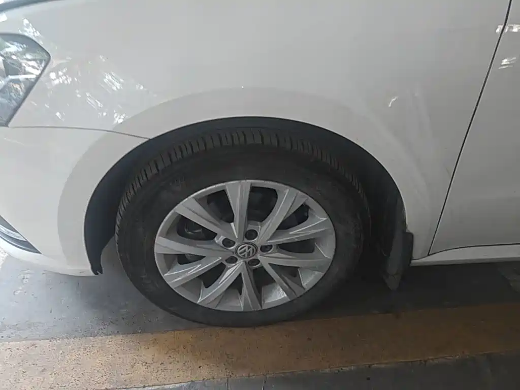 Volkswagen Lavida — миниатюра 23